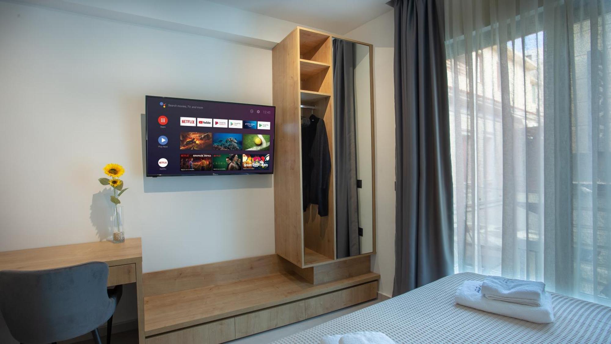 Sunflower Smartliving Suites 伊拉克利翁 外观 照片