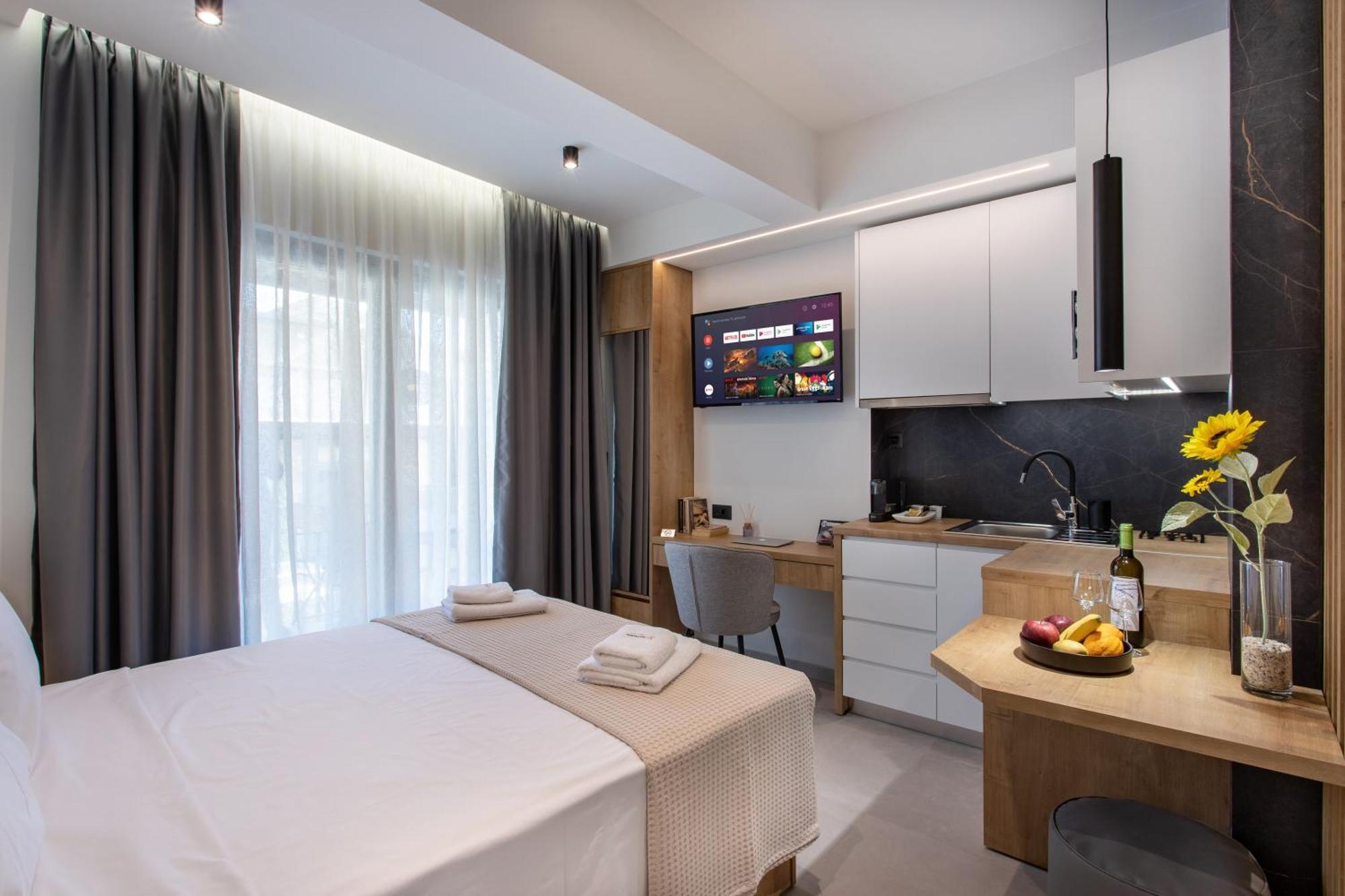 Sunflower Smartliving Suites 伊拉克利翁 外观 照片